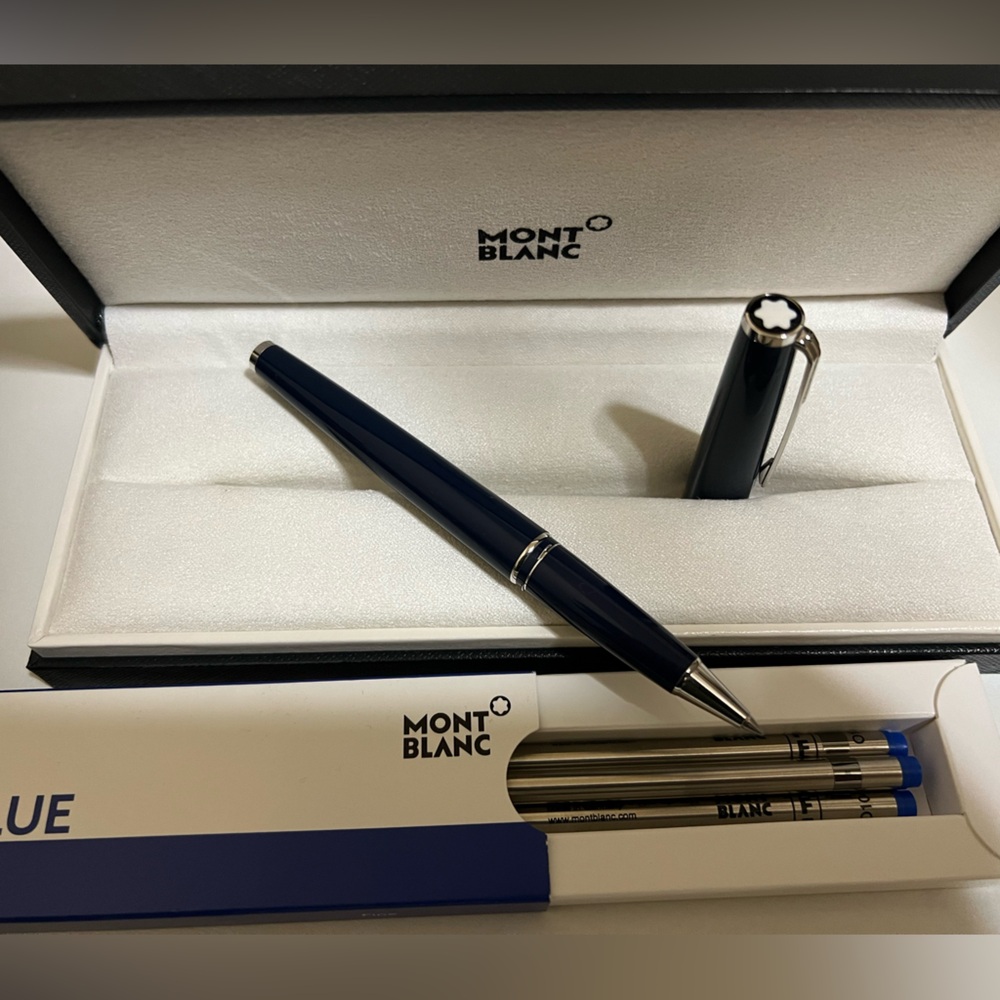Montblanc pix blue rollerball with extra ink set